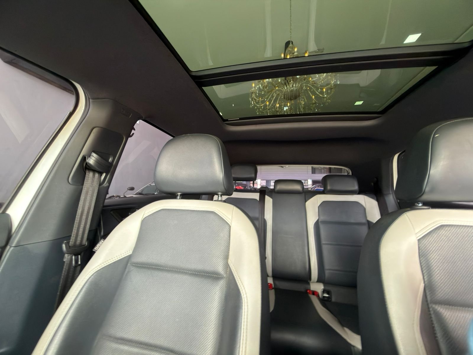 
								T-Cross Hig. 250 TSI 1.4 full									