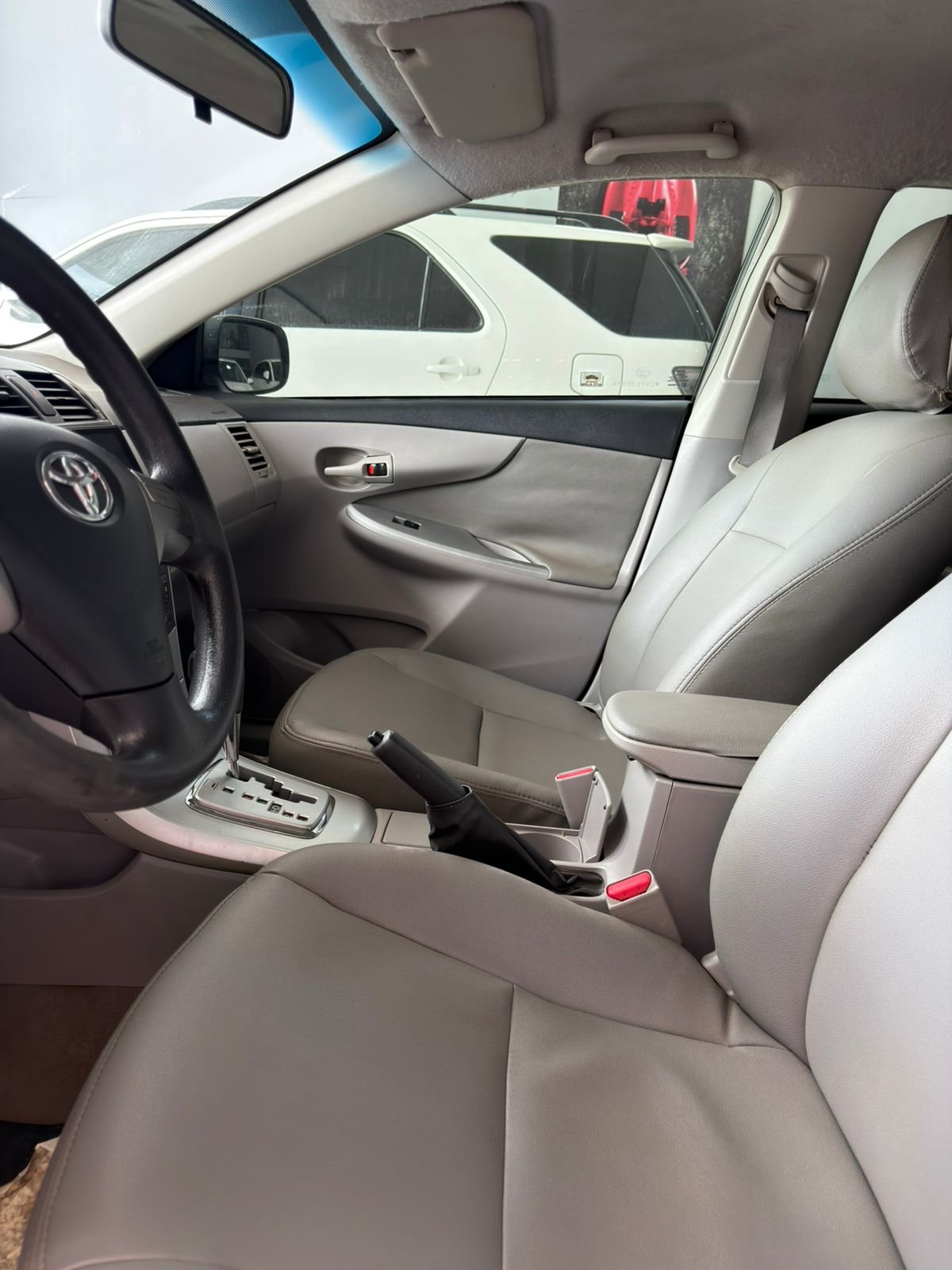 
								Corolla GLi 1.8 full									