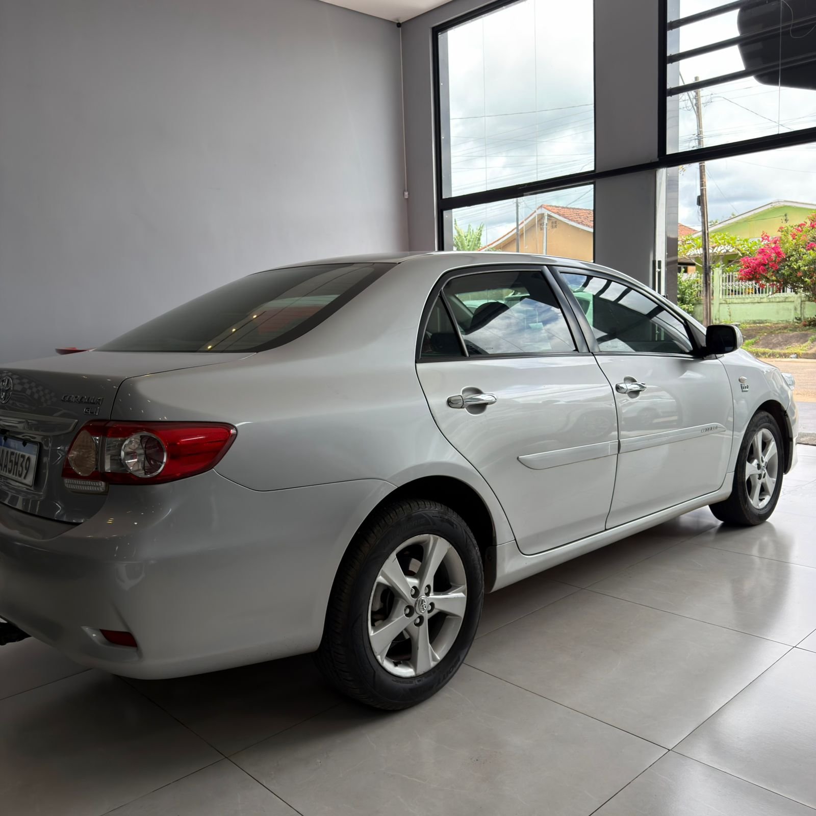 
								Corolla GLi 1.8 full									