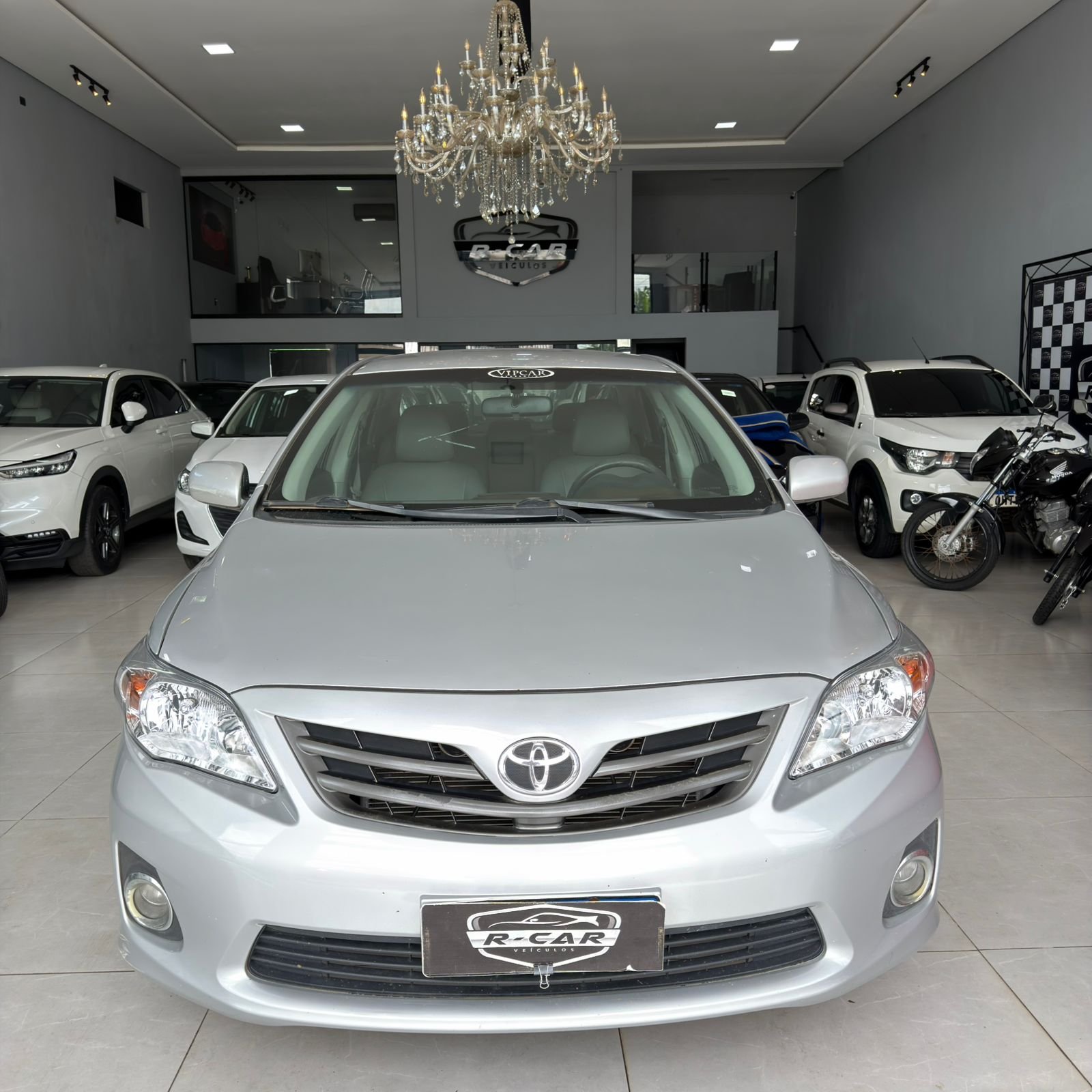 
								Corolla GLi 1.8 full									